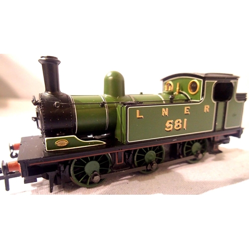 2082 - Bachmann 0.6.0. Tank, LNER Green, 581, in excellent condition, unboxed. P&P Group 1 (£14+VAT for the... 