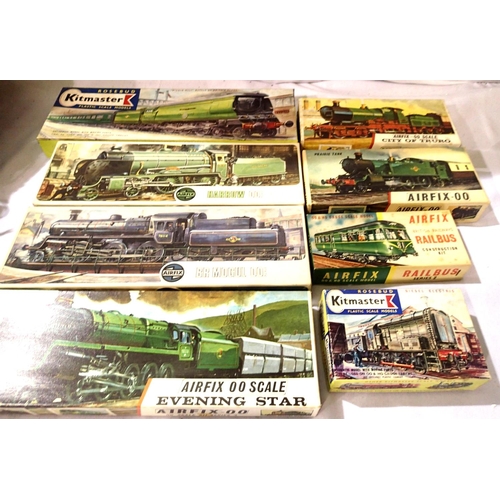 2133 - Eight Airfix/Kitmaster OO scale locomotive kits, Biggin Hill City of Truro, Prairie Railbus, 08, Har... 