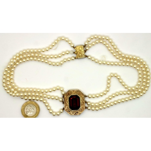 66 - 925 silver and pearl necklace, boxed, L: 42 cm. P&P Group 1 (£14+VAT for the first lot and £1+VAT fo... 