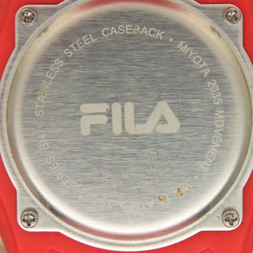 80 - Fila; gents waterproof wristwatch, working at lotting. P&P Group 1 (£14+VAT for the first lot and £1... 