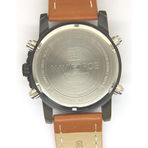 84 - Naviforce; gents wristwatch, working at lotting. P&P Group 1 (£14+VAT for the first lot and £1+VAT f... 