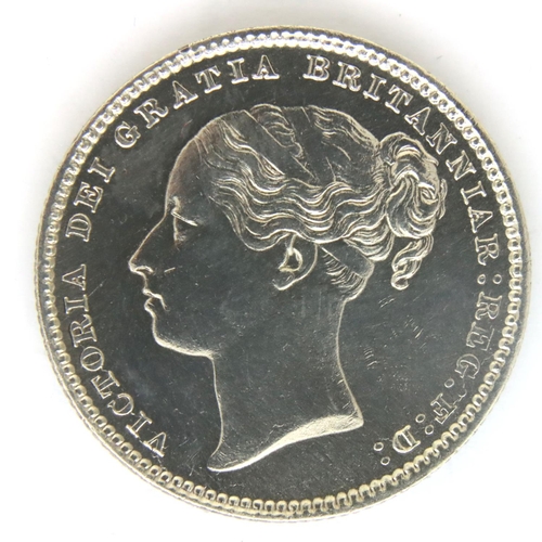 3084 - 1885 silver shilling of Queen Victoria. P&P Group 1 (£14+VAT for the first lot and £1+VAT for subseq... 