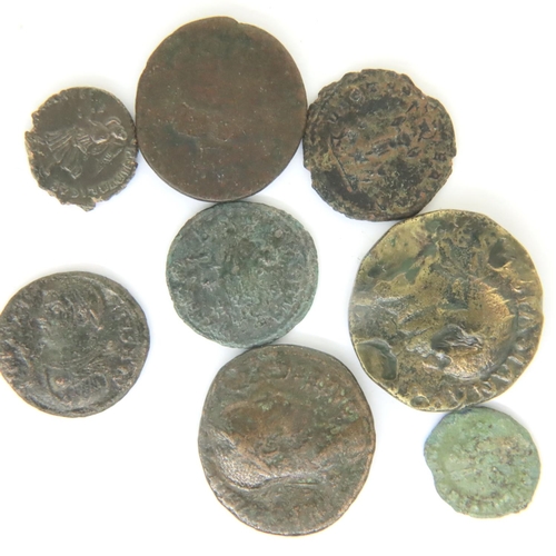 3086 - Collection of 2nd-4th century Bronze Roman coins. P&P Group 1 (£14+VAT for the first lot and £1+VAT ... 