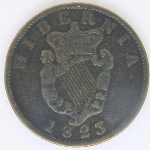 3092 - 1823 copper halfpenny of George IV, Hibernia issue. P&P Group 1 (£14+VAT for the first lot and £1+VA... 