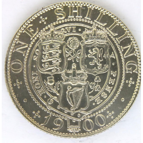 3100 - 1900 silver shilling of Queen Victoria. P&P Group 1 (£14+VAT for the first lot and £1+VAT for subseq... 