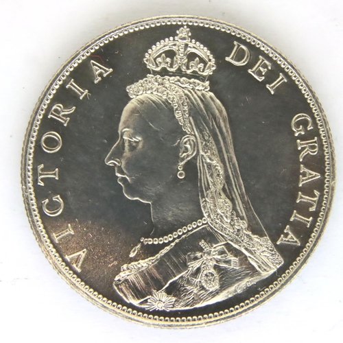 3104 - 1887 silver florin of Queen Victoria - EF grade. P&P Group 1 (£14+VAT for the first lot and £1+VAT f... 