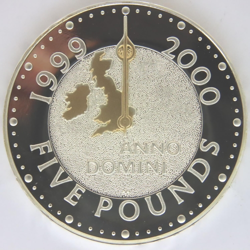 3107 - 2000 silver proof £5, Millennium issue with gold highlights. P&P Group 1 (£14+VAT for the first lot ... 