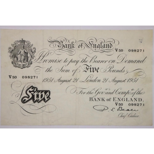 3116 - Bank of England White Beale five pound note, 1951 issue, numbered V50 098271, London. P&P Group 1 (£... 