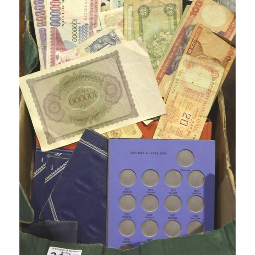 3147 - Mixed world banknotes together with empty coin collector albums. P&P Group 3 (£25+VAT for the first ... 