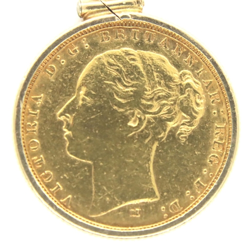 3157 - 1882 sovereign of Queen Victoria, mounted in 9ct, gross 9.1g. P&P Group 1 (£14+VAT for the first lot... 