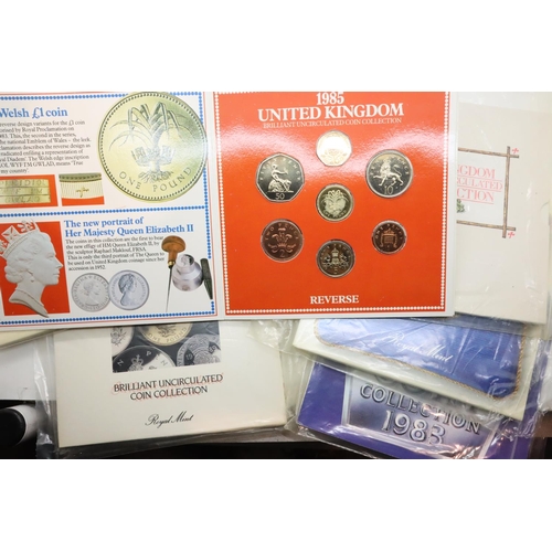 3095 - UK uncirculated coin set 1983, 1985 and 1989 (6). P&P Group 1 (£14+VAT for the first lot and £1+VAT ... 