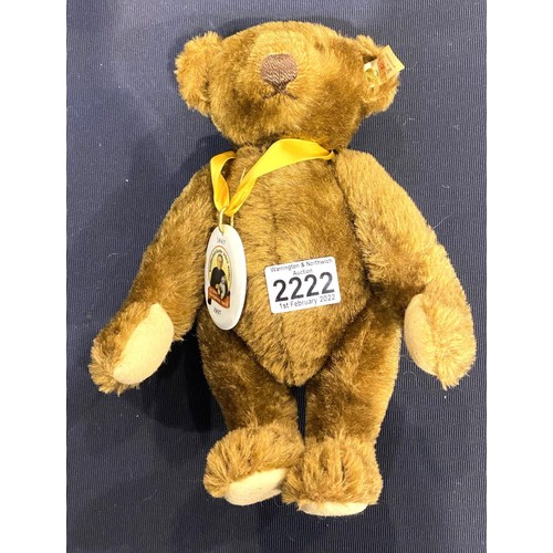 2222 - Steiff bear with growler, H: 26 cm and a badge for 1997 150 Years of Margarete Steiff. P&P Group 2 (... 