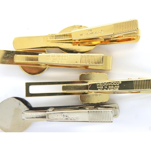 61 - Four Wedgwood tie pins, three yellow metal, one stainless steel. P&P Group 1 (£14+VAT for the first ... 