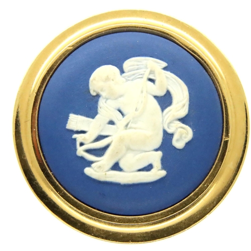 73 - Wedgwood boxed blue and white cameo brooch, D: 35 mm. P&P Group 1 (£14+VAT for the first lot and £1+... 