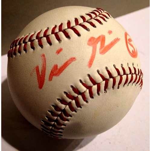 1072 - Wilson Official League baseball, bearing unknown autograph. P&P Group 1 (£14+VAT for the first lot a... 