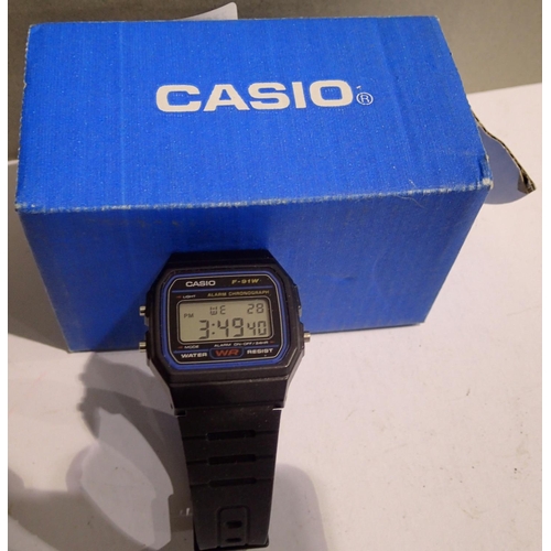 1088 - Casio; alarm/chronometer wristwatch with black body and strap, digital dial. P&P Group 1 (£14+VAT fo... 