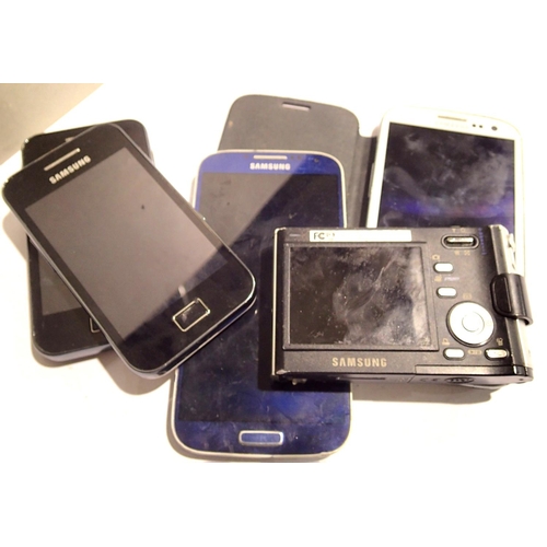 1093 - Four Samsung phones and a Samsung camera. P&P Group 1 (£14+VAT for the first lot and £1+VAT for subs... 