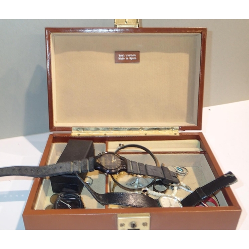 1112 - Rotary and Casio gents wristwatches, a jewellery box with costume jewellery contents. P&P Group 2 (£... 