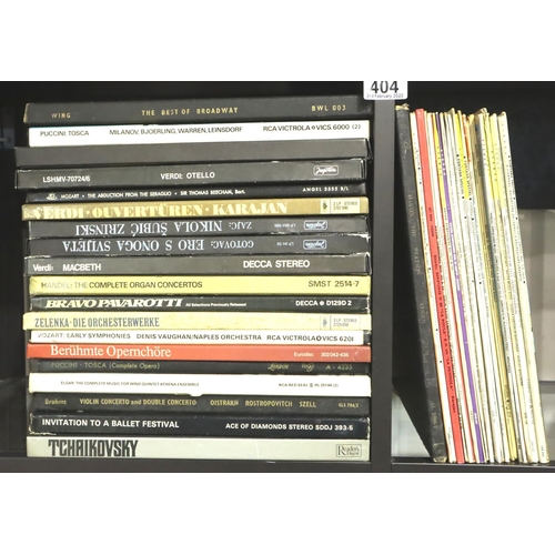 404 - Collection of Classical LPs including eighteen boxed sets. All records in very good - excellent cond... 