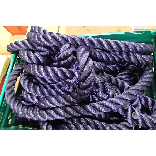 1671 - Approximately twenty metres of coloured mooring rope, W: 30mm. Not available for in-house P&P, conta... 