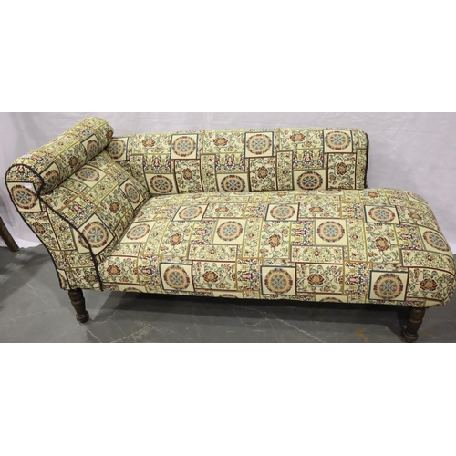 3084 - Edwardian walnut framed chaise longue with scroll arm and back rest more recently upholstered, 170 x... 