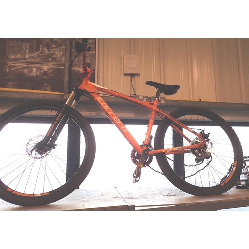 Carrera Vengeance 24 speed 18 inch framed mountain bike. Not available for in house P P contact Pau