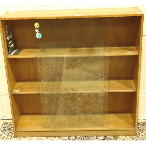 3103 - Oak glazed bookcase, 90 x 23 x 90 cm H. Makers marks Phoenix of Charing Cross to interior. Not avail... 