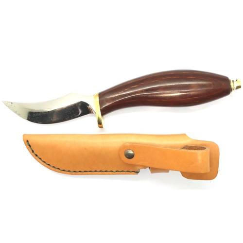 2018 - J Nowill & Sons hunting knife with carbon steel through Tang. P&P Group 1 (£14+VAT for the first lot... 