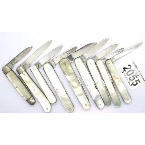 2055 - Nine mother of pearl handled folding knives. P&P Group 1 (£14+VAT for the first lot and £1+VAT for s... 