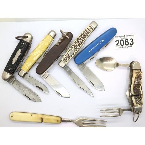 2063 - Seven Irish made multi blade knives to include cutlery knives. P&P Group 1 (£14+VAT for the first lo... 