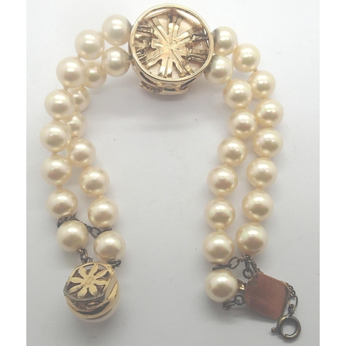 109 - Cased Majorica pearl bracelet set in gold plated silver, L: 19 cm. P&P Group 1 (£14+VAT for the firs... 