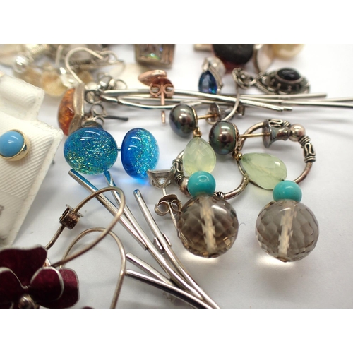 63 - Collection of mixed earrings to include stone set examples. P&P Group 1 (£14+VAT for the first lot a... 