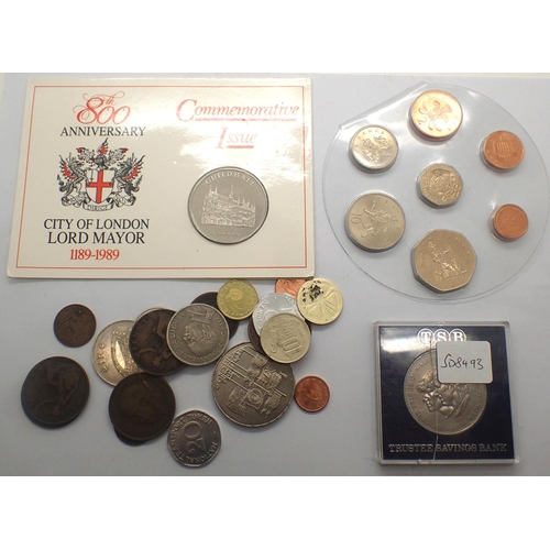 3012 - Quantity of mixed European and UK coins with two crowns. P&P Group 1 (£14+VAT for the first lot and ... 