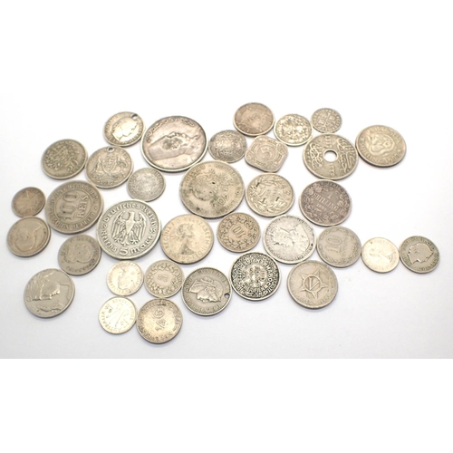 3037 - 19th and 20th century silver denominations of world countries including Switzerland, Brazil, Italy, ... 