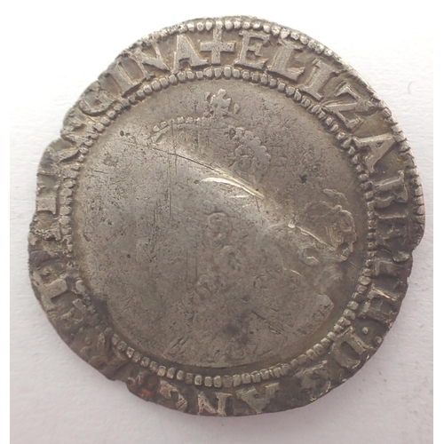 3052 - English Tudor hammered rose sixpence of Elizabeth I. P&P Group 1 (£14+VAT for the first lot and £1+V... 