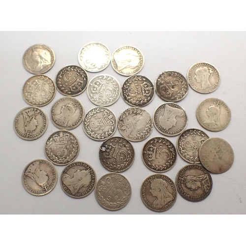 3061 - Twenty five silver threepences of Queen Victoria, dates 1883-1900, mixed grades. P&P Group 1 (£14+VA... 