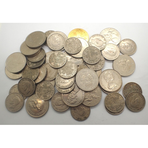 3072 - Collection of pre-decimal crowns and half crowns, George VI and Queen Elizabeth II. P&P Group 1 (£14... 