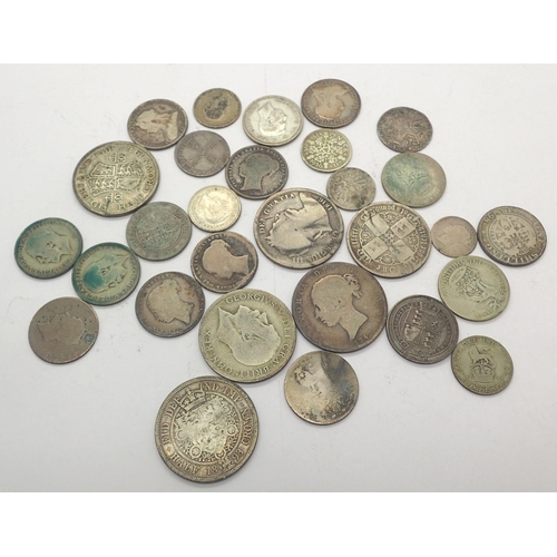 3080 - Mixed silver denominations including UK and Commonwealth coins. P&P Group 3 (£25+VAT for the first l... 