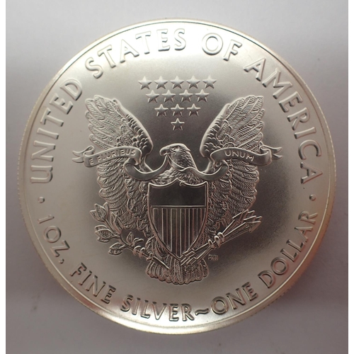 3111 - 2020 American silver dollar 1oz bullion round. P&P Group 1 (£14+VAT for the first lot and £1+VAT for... 