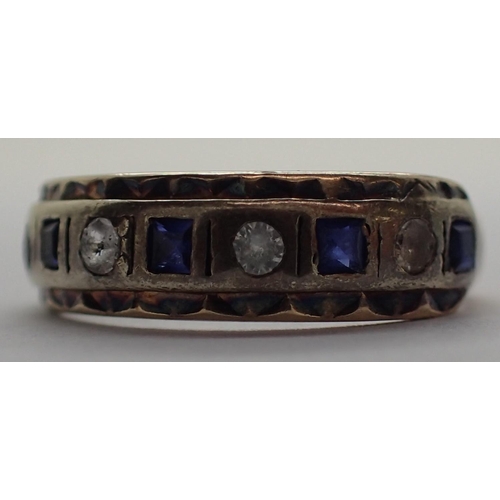 13 - 9ct gold sapphire and topaz set ring, size K/L, 2.5g. P&P Group 1 (£14+VAT for the first lot and £1+... 