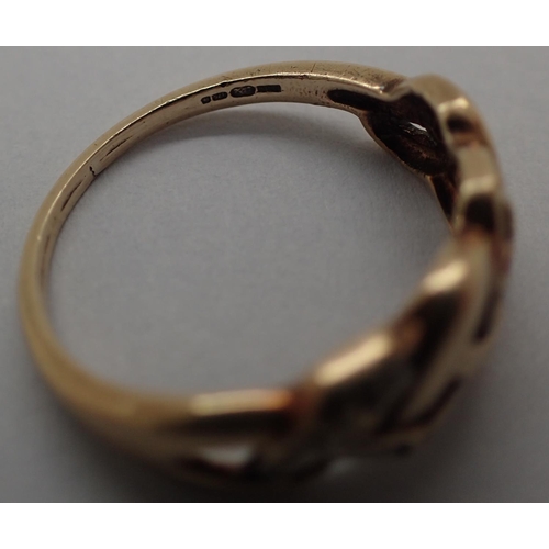 22 - 9ct gold and diamond knot ring, size I, 1.4g. P&P Group 1 (£14+VAT for the first lot and £1+VAT for ... 