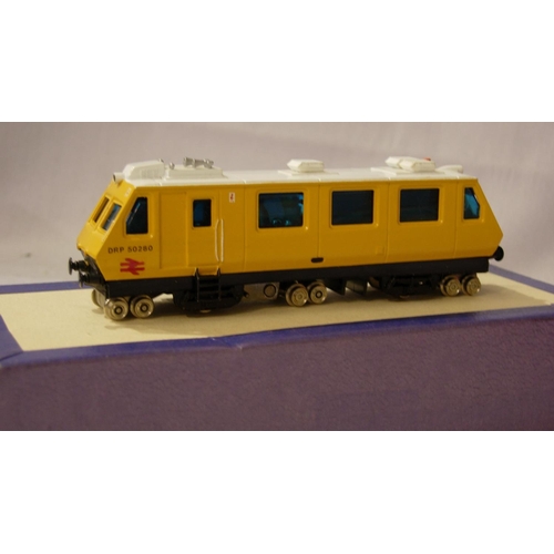 2080 - Bachmann HO scale Plasser EM80C Geometry and track cleaning diesel. Excellent condition, with instru... 