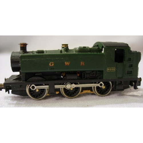 2107 - N gauge Farish pannier tank, 9400 GWR Green, very good condition, unboxed. P&P Group 1 (£14+VAT for ... 