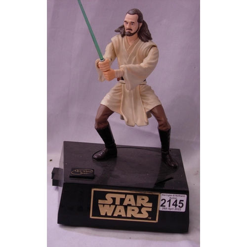 2145 - Star Wars episode 1 Qui-Gon Jinn animated/talking bank, approximately 30 cm. Good condition, box is ... 