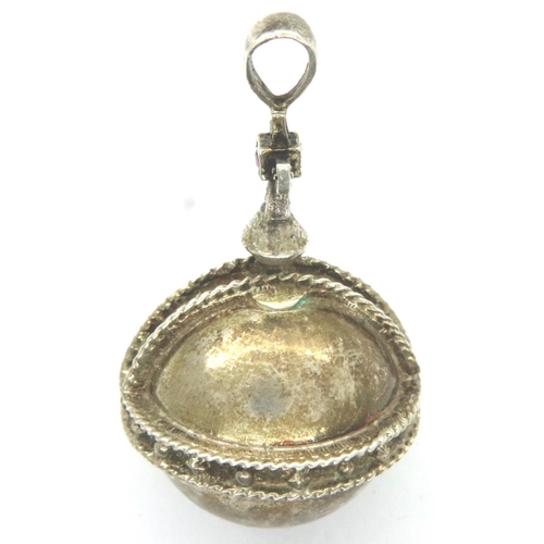 7 - Hallmarked silver orb pendant, H: 43 mm. P&P Group 1 (£14+VAT for the first lot and £1+VAT for subse... 