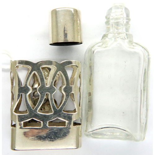 101 - Perfume bottle with hallmarked silver collar and sleeve, London assay. P&P Group 1 (£14+VAT for the ... 