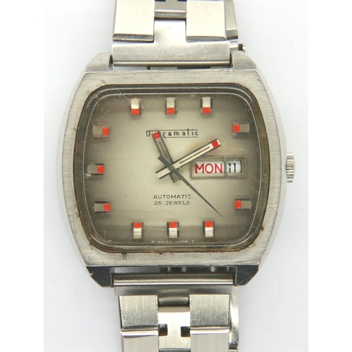 77 - 1970s Decametric; day date gents automatic 25 jewel wristwatch on a stainless steel bracelet, workin... 