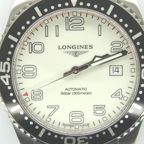 78 - Longines; Hydro Conquest Sports 300M divers wristwatch, stainless steel strap, automatic movement wi... 