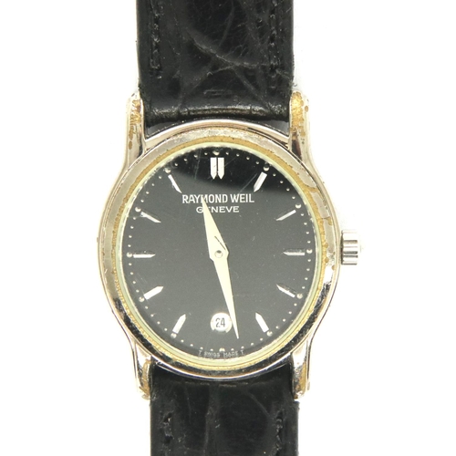 82 - Raymond Weil; ladies steel cased wristwatch with date aperture on a black leather strap, requires ba... 