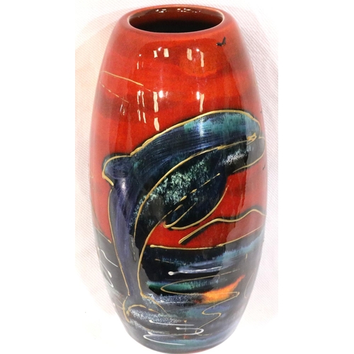 165 - Anita Harris vase in the Dolphin pattern, signed in gold, H: 18 cm. No cracks, chips or visible rest... 